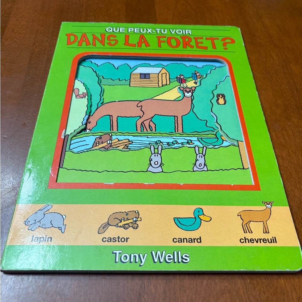 Tony Wells 'Dans La Forêt' Kids Book - Green